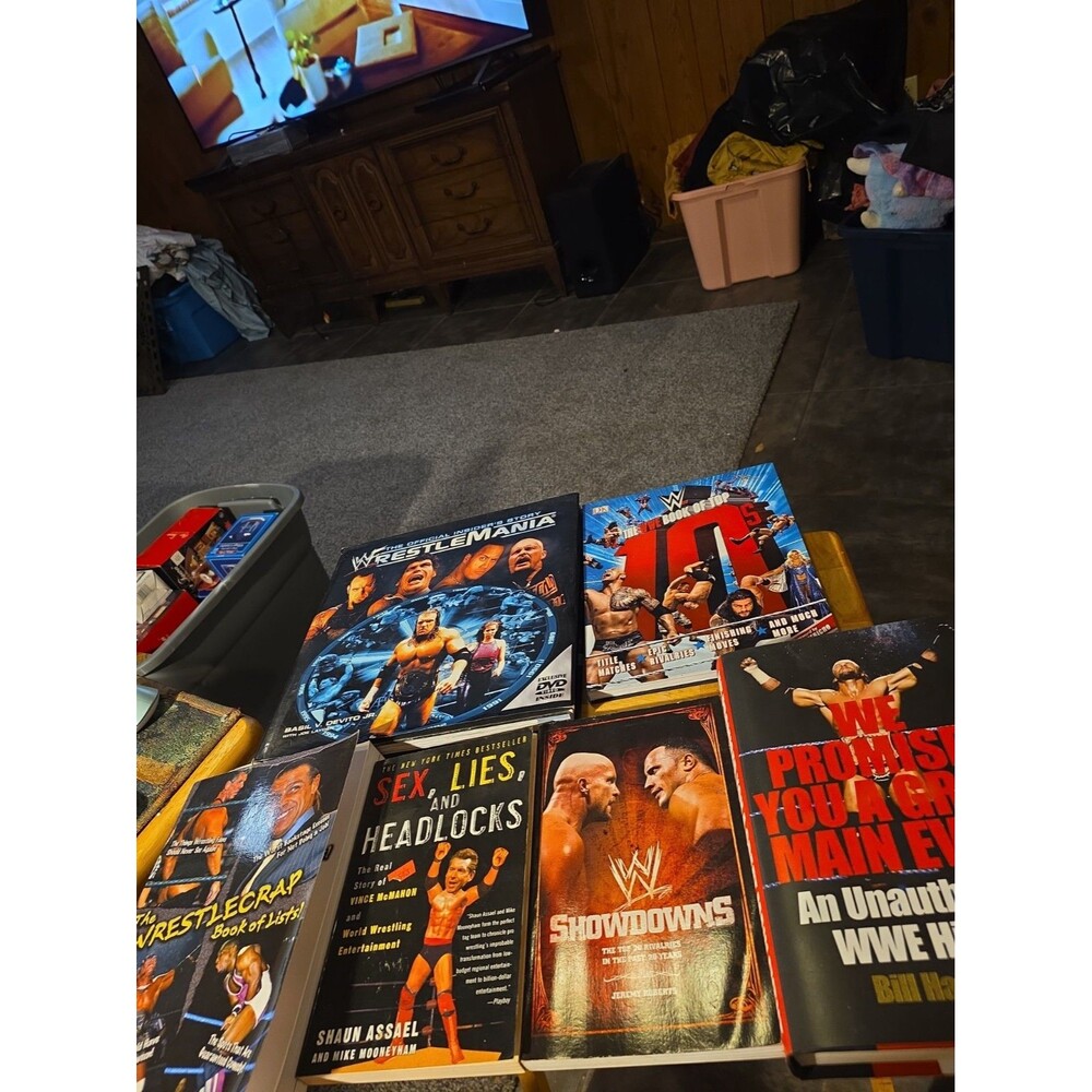 Wrestling Book Lot Top 10 Wrestlemania Wrestlecrap Showdowns WWE WCW DVD